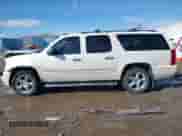 2012 Chevrolet Suburban LTZ с VIN 1GNSKKE77CR101774, выставлен на аукционе IAAI как лот 41614875 с пробегом 207 263 миль миль и . История ставок и продаж доступна на DreamBid. Изображение 15.