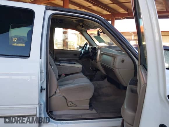 2003 Chevrolet Silverado 2500HD LS with VIN 1GCHK23U83F165206, listed as a IAAI auction lot 43475347 with 303,756 mi miles and . Bid and sale history available at DreamBid. Image 5.