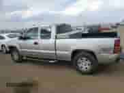 2007 GMC Sierra 1500 SLT с VIN 2GTEK19Z371137665, выставлен на аукционе Copart как лот 75189474 с пробегом 271 832 миль миль и Списание • Salvage title. История ставок и продаж доступна на DreamBid. Изображение 2.