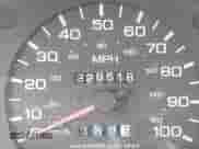 1996 Nissan Frontier XE с VIN 1N6SD11S9TC306665, выставлен на аукционе IAAI как лот 41946267 с пробегом 228 518 миль миль и . История ставок и продаж доступна на DreamBid. Изображение 15.