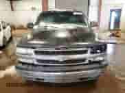 2002 Chevrolet Suburban LS с VIN 1GNFK16Z42J110098, выставлен на аукционе Copart как лот 44579395 с пробегом 317 196 миль миль и Чистый • Clean title. История ставок и продаж доступна на DreamBid. Изображение 5.