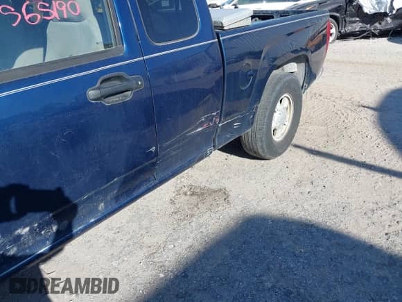 2004 Chevrolet Colorado Z71 with VIN 1GCCS196848117448, listed as a IAAI auction lot 41565190 with 221,254 mi miles and . Bid and sale history available at DreamBid. Image 18.