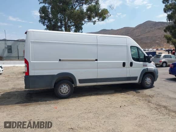 2018 Ram ProMaster Cargo с VIN 3C6URVJG4JE101381, выставлен на аукционе IAAI как лот 42734517 с пробегом 69 228 миль миль и . История ставок и продаж доступна на DreamBid. Изображение 13.