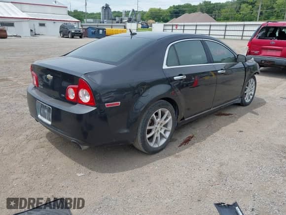 2009 Chevrolet Malibu LTZ with VIN 1G1ZK57799F231693, listed as a IAAI auction lot 42687084 with Not provided miles and . Bid and sale history available at DreamBid. Image 4.