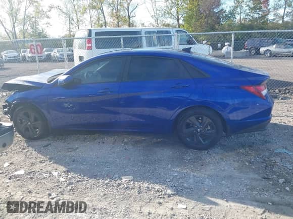 2022 Hyundai Elantra SEL с VIN KMHLM4AG8NU311501, выставлен на аукционе IAAI как лот 43342631 с пробегом 87 998 миль миль и . История ставок и продаж доступна на DreamBid. Изображение 15.