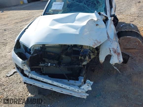 2023 Toyota Tacoma SR z VIN 3TYCZ5AN3PT159617, wystawiony jako IAAI lot #43235205 z przebiegiem Nie podano mil oraz . Historia ofert i sprzedaży dostępna na DreamBid. Obrazek 16.