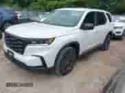 2025 Honda Pilot Sport с VIN 5FNYG1H34SB103753, выставлен на аукционе IAAI как лот 42833527 с пробегом 5 219 миль миль и . История ставок и продаж доступна на DreamBid. Изображение 18.