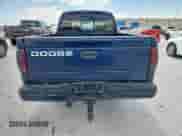 2002 Dodge Dakota Sport z VIN 1B7HL38N62S692851, wystawiony jako Copart lot #63767335 z przebiegiem 218 871 mil mil oraz Szkoda całkowita • Salvage title. Historia ofert i sprzedaży dostępna na DreamBid. Obrazek 6.
