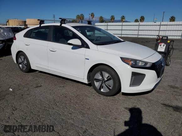2019 Hyundai Ioniq Blue z VIN KMHC65LC9KU130865, wystawiony jako Copart lot #90495975 z przebiegiem 175 092 mil mil oraz Czysty tytuł • Clean title. Historia ofert i sprzedaży dostępna na DreamBid. Obrazek 4.