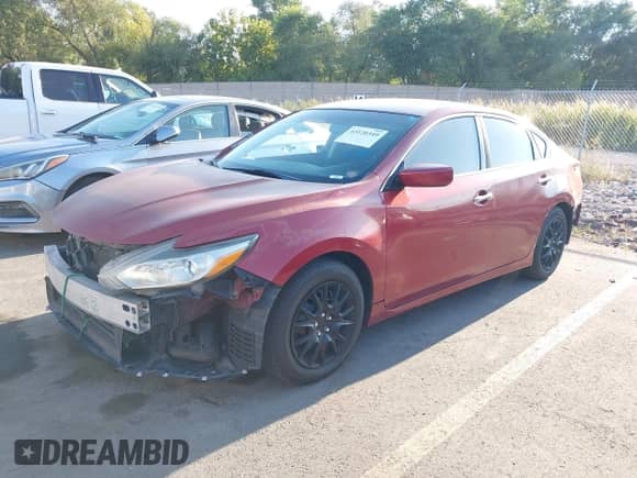 2016 Nissan Altima S z VIN 1N4AL3AP0GN307633, wystawiony jako IAAI lot #43120349 z przebiegiem 144 398 mil mil oraz . Historia ofert i sprzedaży dostępna na DreamBid. Obrazek 2.