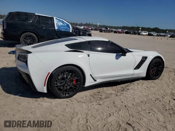 2016 Chevrolet Corvette Z06 2LZ with VIN 1G1YS2D65G5610764, listed as a Copart auction lot 86088015 with 18,667 mi miles and Salvage title. Bid and sale history available at DreamBid. Image 3.