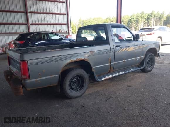 1992 Chevrolet S-10 EL с VIN 1GCCS14A9N2104563, выставлен на аукционе IAAI как лот 42957641 с пробегом 72 407 миль миль и . История ставок и продаж доступна на DreamBid. Изображение 4.
