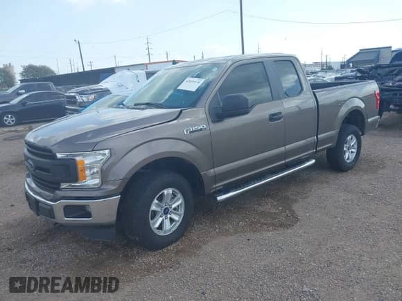 2020 Ford F-150 XL z VIN 1FTFX1E52LKE86867, wystawiony jako IAAI lot #42839570 z przebiegiem 48 171 mil mil oraz . Historia ofert i sprzedaży dostępna na DreamBid. Obrazek 2.