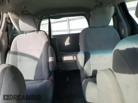 2015 Toyota Sienna L with VIN 5TDZK3DC3FS544361, listed as a Copart auction lot 82285045 with 67,523 mi miles and Salvage title. Bid and sale history available at DreamBid. Image 10.