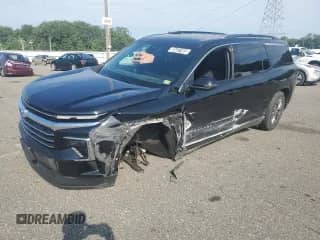 2024 Chevrolet Traverse FWD LT with VIN 1GNERGKS8RJ162511, listed as a Copart auction lot 68437465 with 30,735 mi miles and Clean title. Bid and sale history available at DreamBid. Image 1.