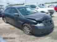 2008 Toyota Camry LE z VIN 4T1BE46K08U754574, wystawiony jako IAAI lot #42773931 z przebiegiem 117 477 mil mil oraz . Historia ofert i sprzedaży dostępna na DreamBid. Obrazek 1.