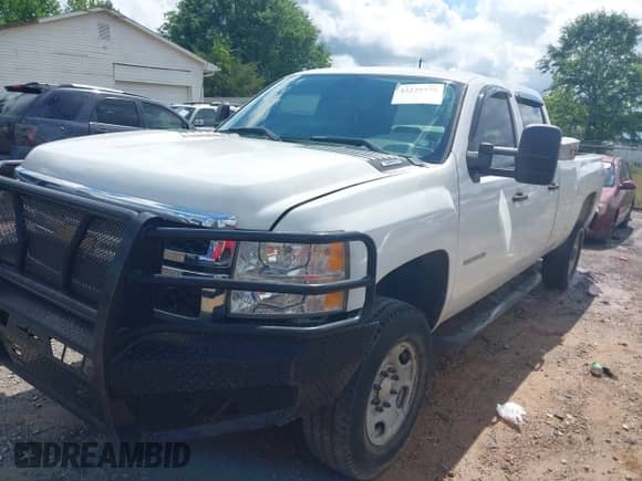 2012 Chevrolet Silverado 2500HD Work Truck с VIN 1GC1KVCG3CF228600, выставлен на аукционе IAAI как лот 42229770 с пробегом 254 674 миль миль и . История ставок и продаж доступна на DreamBid. Изображение 19.