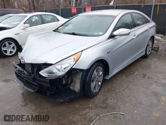 2013 Hyundai Sonata Limited with VIN KMHEC4A4XDA071496, listed as a IAAI auction lot 41471518 with 187,006 mi miles and . Bid and sale history available at DreamBid. Image 2.