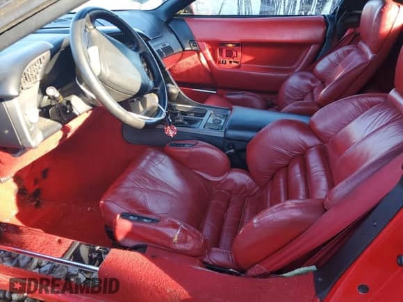 1990 Chevrolet Corvette with VIN 1G1YY338XL5109595, listed as a Copart auction lot 76587844 with 89,623 mi miles and Clean title. Bid and sale history available at DreamBid. Image 7.