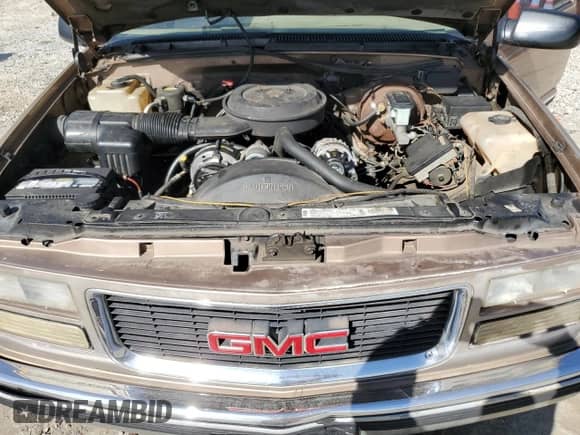 1995 GMC Sierra 1500 with VIN 1GTEK19K6SE543949, listed as a Copart auction lot 45645245 with 252,777 mi miles and Salvage title. Bid and sale history available at DreamBid. Image 11.