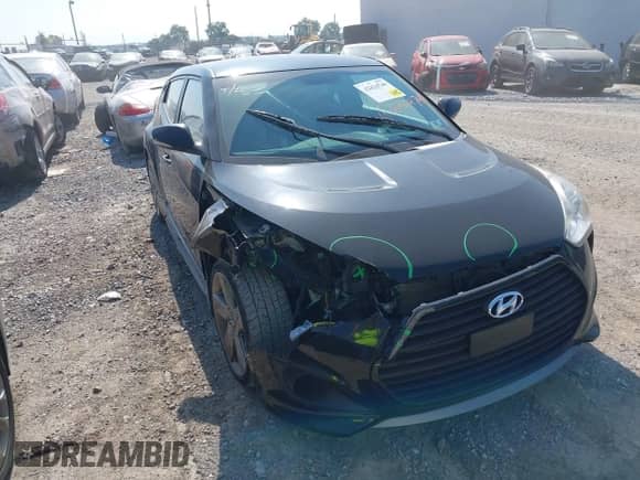 2013 Hyundai Veloster Turbo с VIN KMHTC6AE5DU174142, выставлен на аукционе IAAI как лот 42424749 с пробегом 69 744 миль миль и . История ставок и продаж доступна на DreamBid. Изображение 6.
