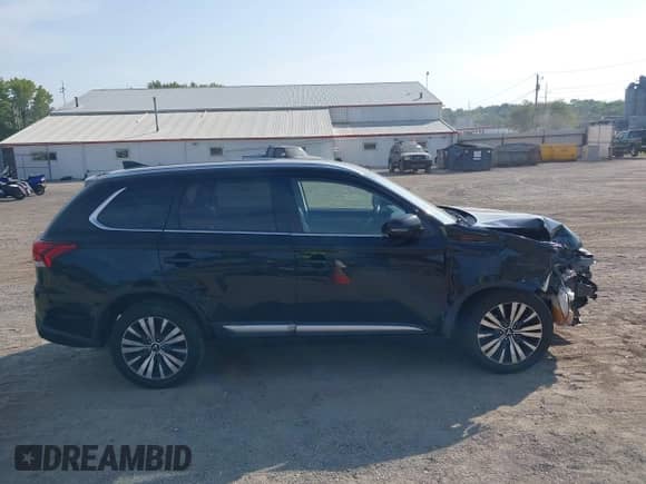 2020 Mitsubishi Outlander ES с VIN JA4AZ3A36LZ028898, выставлен на аукционе IAAI как лот 43184230 с пробегом 125 998 миль миль и . История ставок и продаж доступна на DreamBid. Изображение 14.