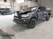 2022 Toyota Tacoma SR5 с VIN 3TMAZ5CN2NM181279, выставлен на аукционе IAAI как лот 43317687 с пробегом 129 450 миль миль и . История ставок и продаж доступна на DreamBid. Изображение 2.