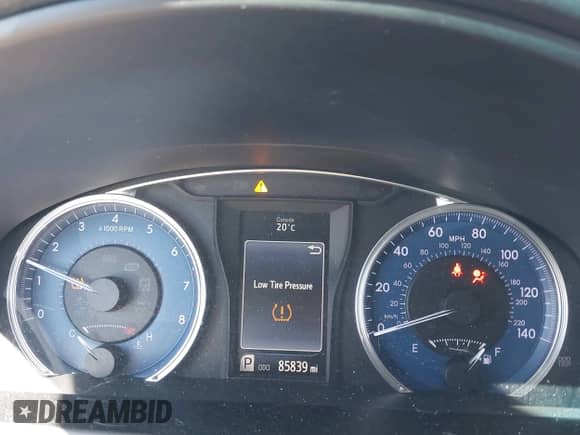 2017 Toyota Camry XSE с VIN 4T1BF1FK2HU370923, выставлен на аукционе IAAI как лот 43343313 с пробегом 85 839 миль миль и . История ставок и продаж доступна на DreamBid. Изображение 7.