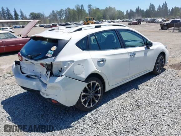 2022 Subaru Impreza Limited with VIN 4S3GTAU66N3725389, listed as a IAAI auction lot 42759727 with 26,547 mi miles and . Bid and sale history available at DreamBid. Image 4.