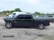 2016 Ram 1500 Sport z VIN 1C6RR6UT3GS257308, wystawiony jako IAAI lot #42419142 z przebiegiem 158 578 mil mil oraz . Historia ofert i sprzedaży dostępna na DreamBid. Obrazek 15.