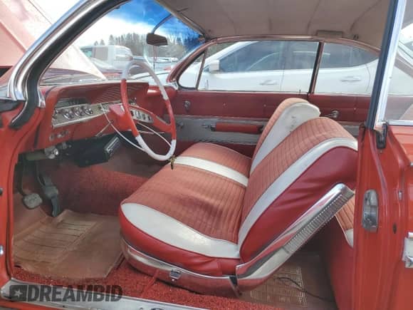 1961 Chevrolet Impala с VIN 11837A184419, выставлен на аукционе Copart как лот 82101184 с пробегом 41 000 миль миль и Чистый • Clean title. История ставок и продаж доступна на DreamBid. Изображение 7.