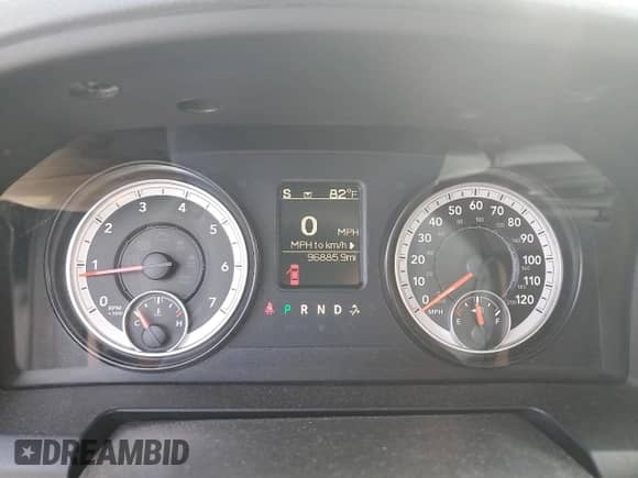 2015 Ram 1500 Tradesman с VIN 1C6RR7FG5FS672327, выставлен на аукционе Copart как лот 70519465 с пробегом 96 885 миль миль и Списание • Salvage title. История ставок и продаж доступна на DreamBid. Изображение 9.