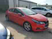 2017 Chevrolet Cruze Premier с VIN 3G1BF6SM8HS595252, выставлен на аукционе Copart как лот 81963005 с пробегом 154 304 миль миль и Списание • Salvage title. История ставок и продаж доступна на DreamBid. Изображение 4.