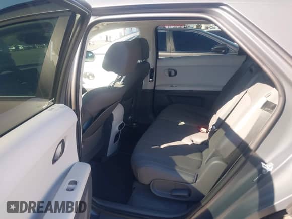 2025 Hyundai Ioniq 5 SEL с VIN 7YAKN4DA9SY013704, выставлен на аукционе IAAI как лот 43486798 с пробегом 5 108 миль миль и . История ставок и продаж доступна на DreamBid. Изображение 8.