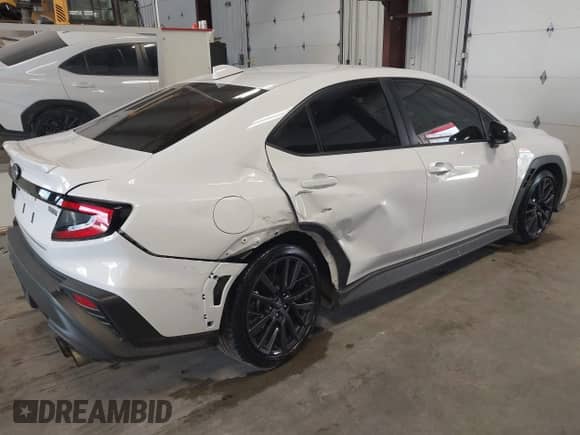 2023 Subaru WRX Premium с VIN JF1VBAF68P9823577, выставлен на аукционе IAAI как лот 42300844 с пробегом 13 055 миль миль и . История ставок и продаж доступна на DreamBid. Изображение 4.
