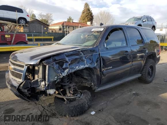 2007 Chevrolet Tahoe LS with VIN 1GNFK13037J321645, listed as a Copart auction lot 48508535 with 255,650 mi miles and Non repairable. Bid and sale history available at DreamBid. Image 1.