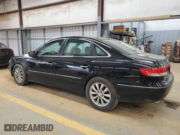 2007 Hyundai Azera SE с VIN KMHFC46F57A190303, выставлен на аукционе Copart как лот 87173494 с пробегом 121 463 миль миль и Списание • Salvage title. История ставок и продаж доступна на DreamBid. Изображение 2.