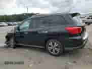 2017 Nissan Pathfinder S z VIN 5N1DR2MN4HC650741, wystawiony jako Copart lot #69464345 z przebiegiem 67 199 mil mil oraz Szkoda całkowita • Salvage title. Historia ofert i sprzedaży dostępna na DreamBid. Obrazek 2.