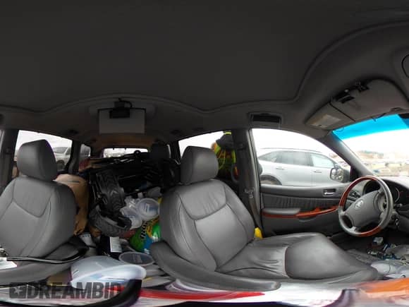 2010 Toyota Sienna XLE с VIN 5TDDK4CC4AS033039, выставлен на аукционе IAAI как лот 41725198 с пробегом 119 618 миль миль и . История ставок и продаж доступна на DreamBid. Изображение 21.