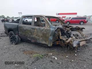 2019 Ram 1500 Limited z VIN 1C6SRFHT6KN594249, wystawiony jako IAAI lot #42182115 z przebiegiem Nie podano mil oraz . Historia ofert i sprzedaży dostępna na DreamBid. Obrazek 1.