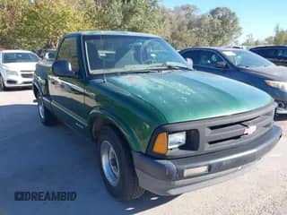 1997 Chevrolet S-10 LS с VIN 1GCCS1441V8100837, выставлен на аукционе IAAI как лот 43496367 с пробегом 159 496 миль миль и . История ставок и продаж доступна на DreamBid. Изображение 1.