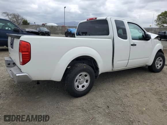 2016 Nissan Frontier S z VIN 1N6BD0CT4GN775138, wystawiony jako Copart lot #52905465 z przebiegiem 135 877 mil mil oraz Szkoda całkowita • Salvage title. Historia ofert i sprzedaży dostępna na DreamBid. Obrazek 3.