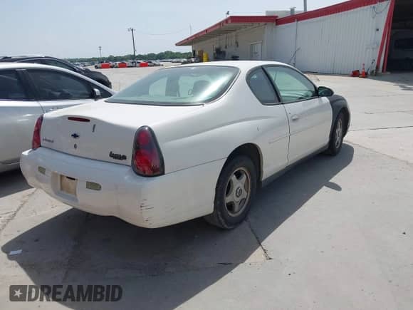 2004 Chevrolet Monte Carlo LS with VIN 2G1WW12E049202042, listed as a IAAI auction lot 42251491 with 171,112 mi miles and . Bid and sale history available at DreamBid. Image 4.