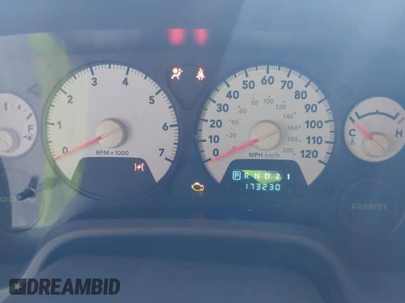 2008 Dodge 1500 ST z VIN 1D7HA18K58J183404, wystawiony jako IAAI lot #41954625 z przebiegiem 173 230 mil mil oraz . Historia ofert i sprzedaży dostępna na DreamBid. Obrazek 7.