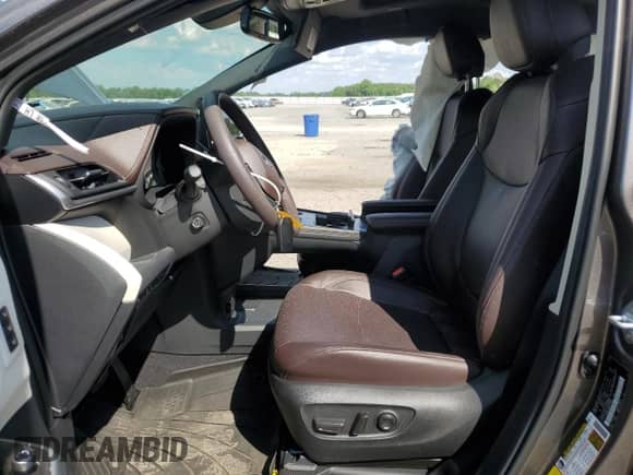 2022 Toyota Sienna Platinum с VIN 5TDERKECXNS117289, выставлен на аукционе Copart как лот 53491924 с пробегом 7 675 миль миль и Списание • Salvage title. История ставок и продаж доступна на DreamBid. Изображение 7.