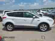 2014 Ford Escape SE с VIN 1FMCU0GX4EUD17571, выставлен на аукционе IAAI как лот 42996750 с пробегом 60 127 миль миль и . История ставок и продаж доступна на DreamBid. Изображение 13.