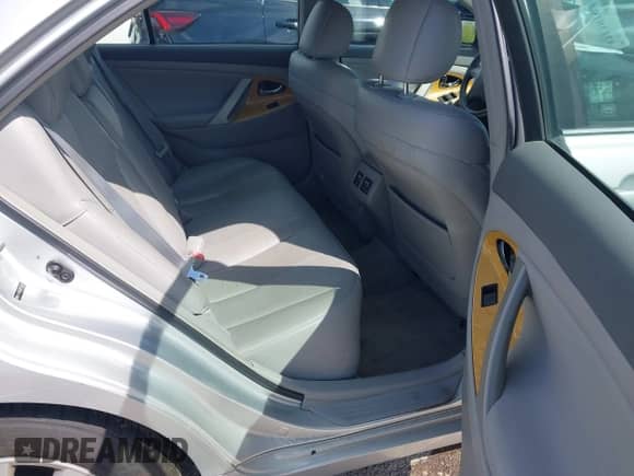 2007 Toyota Camry CE с VIN 4T1BE46K67U127053, выставлен на аукционе IAAI как лот 43138194 с пробегом 173 026 миль миль и . История ставок и продаж доступна на DreamBid. Изображение 8.