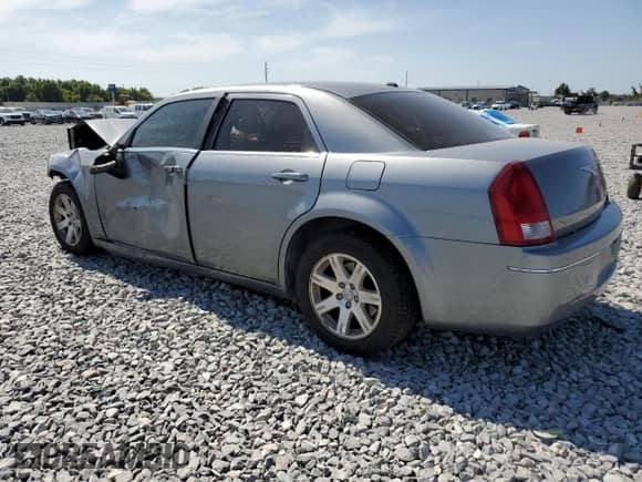 2007 Chrysler 300 Touring с VIN 2C3KA53G07H795220, выставлен на аукционе Copart как лот 54414055 с пробегом Не указан миль и Списание • Salvage title. История ставок и продаж доступна на DreamBid. Изображение 2.