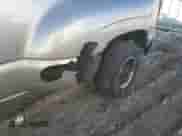 2005 Chevrolet Silverado 3500 LT z VIN 1GCJC33295F842978, wystawiony jako Copart lot #76888184 z przebiegiem Nie podano mil oraz Szkoda całkowita • Salvage title. Historia ofert i sprzedaży dostępna na DreamBid. Obrazek 9.