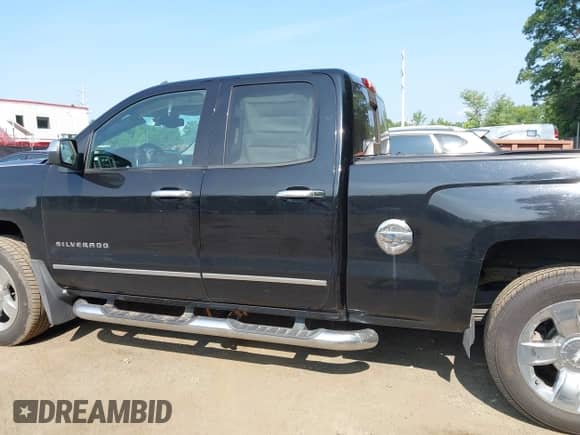 2014 Chevrolet Silverado 1500 LTZ z VIN 1GCVKSECXEZ399579, wystawiony jako IAAI lot #42442708 z przebiegiem 167 046 mil mil oraz . Historia ofert i sprzedaży dostępna na DreamBid. Obrazek 14.